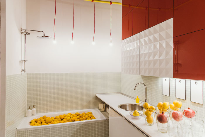 Кухня-ванная с лимонами