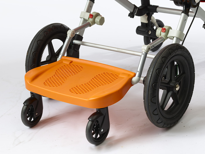 Зачем нужна подножка для коляски? | Интернет-магазин Lapsi
