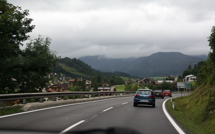 Дорога через Альпы