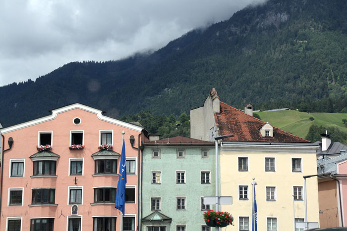 Разноцветные дома в Инсбруке