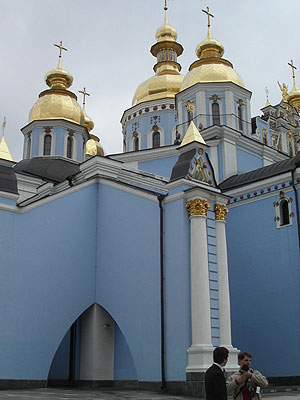 Михайловский Златоверхий монастырь, Киев