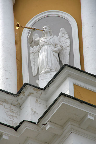 Рязань. Колокольня кремля. Трубящий ангел
