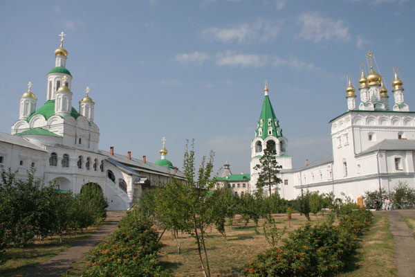 Постройки Макарьева монастыря
