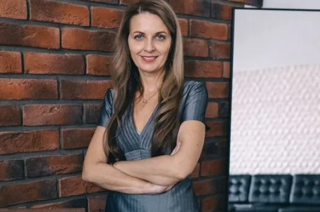  Диана Давер