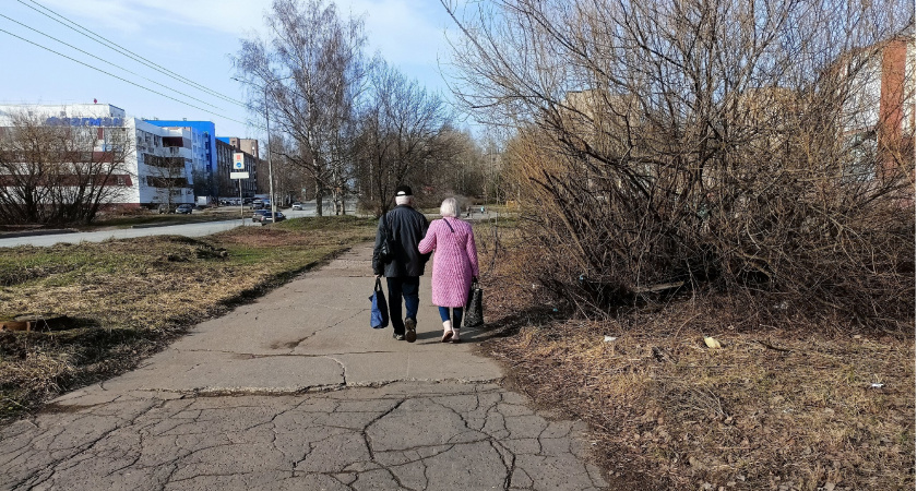 Пенсию поднимут для всех, кто работал до 2002 года - важные изменения с 15 мая