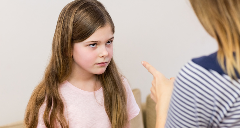 Ребенок спорит по поводу и без? Как избежать конфликтов
