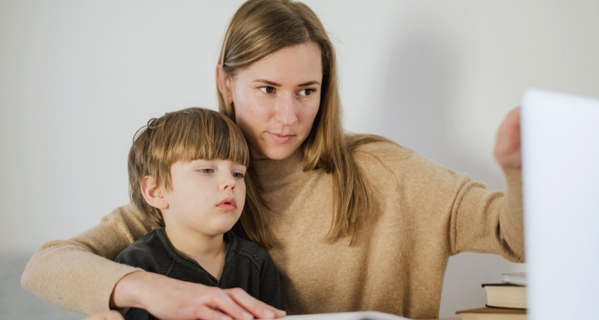 Как объяснить ребенку, что такое Конституция: интересно простыми словами