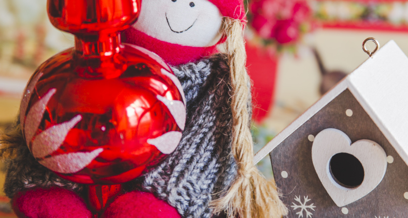 Бережно хранили долгие годы: у большинства россиян остались советские елочные игрушки