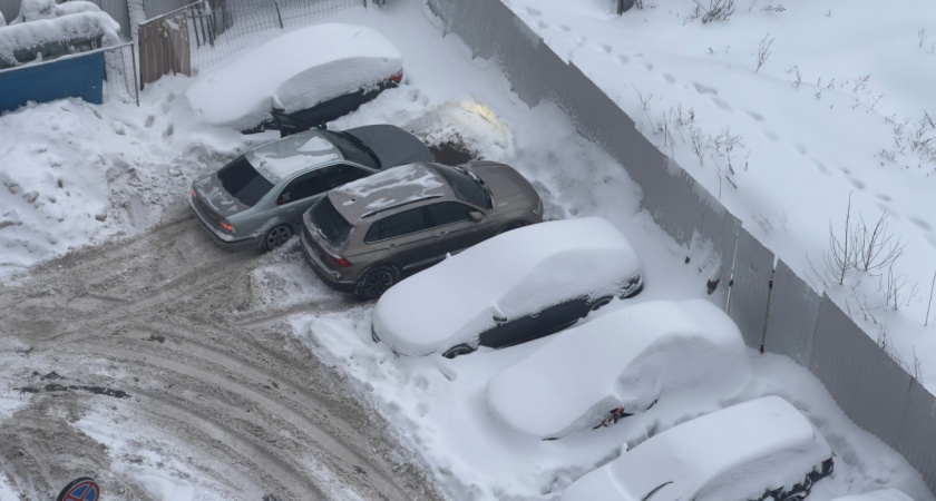 Инспекторы ГАИ начали ловить водителей во дворах, чтобы оштрафовать - и вот за что