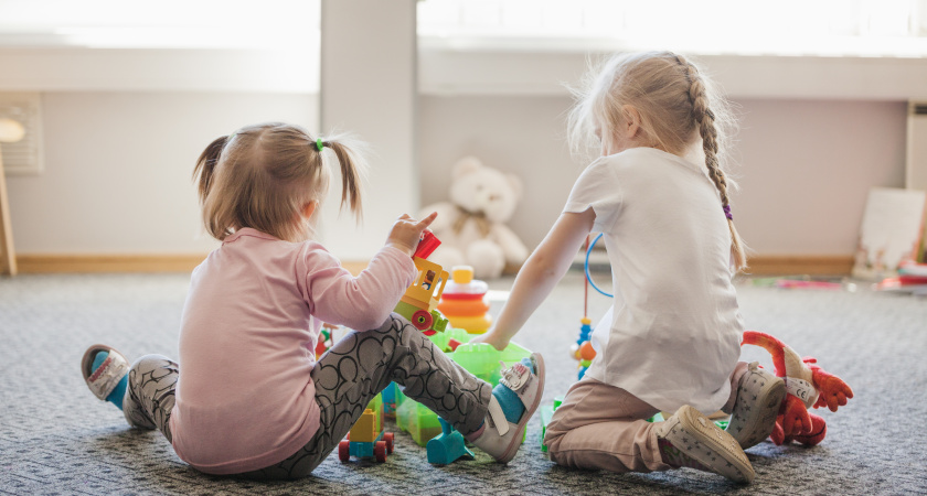 Детсады до 20:00 — спасение для работающих родителей? Что изменится в графике садиков