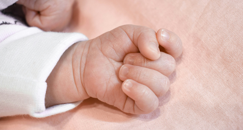 Сон новорожденного: нормы и особенности первых месяцев