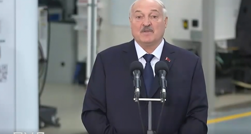 Лукашенко нашёл необычный рецепт красоты для женщин