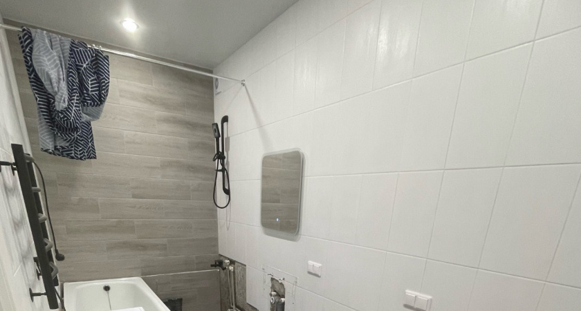 Натяжные потолки больше не в моде - дизайнеры в шоке от нового тренда: вот классные альтернативы