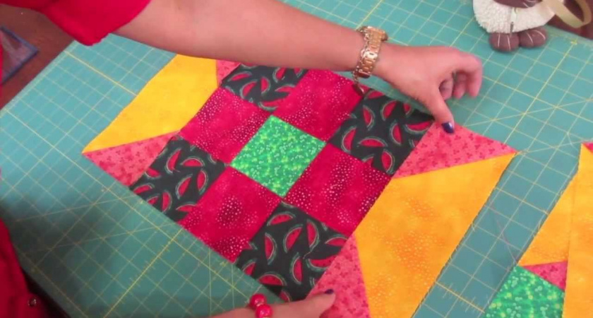 Идея для творческих мам: как превратить маленькие детские вещи в памятное лоскутное одеяло