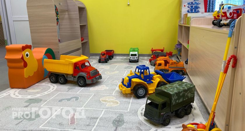 В Бугуруслане воспитатель в одиночку удержала мужчину, который ворвался в детсад с ножом  