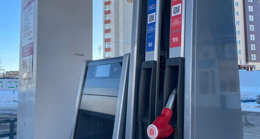 «Хотел заправиться - получил штраф 50 000 руб»: 5 нарушений на АЗС, из-за которых можно получить большой штраф 