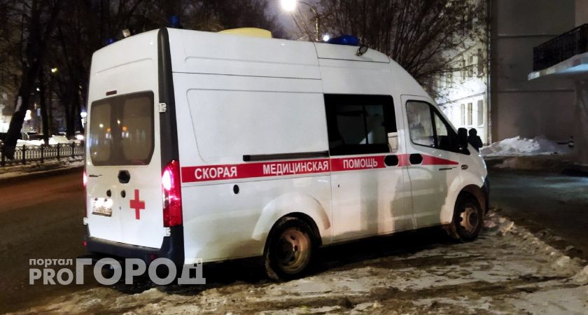 В Узбекистане 62 малыша попали в больницу из-за еды в детсадах 