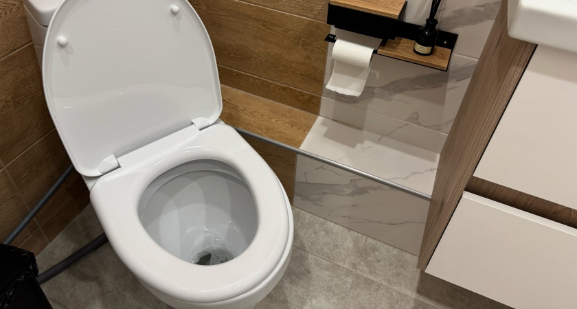 Почему нельзя кидать туалетную бумагу в унитаз и выливать суп — удивилась, когда узнала