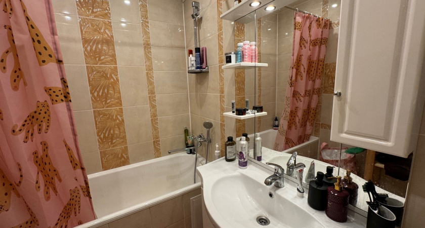 Плитка в ванной — прошлый век: сейчас все переходят на этот тренд — куда красивее и удобнее