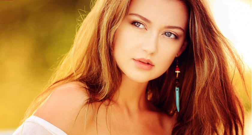 Три оттенка волос, которые "крадут" 10 лет возраста без пластики