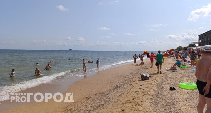 Ребенку 4 года, а вы ни разу не были на море? Эксперты объяснили, как спланировать поездку без стресса и истерик