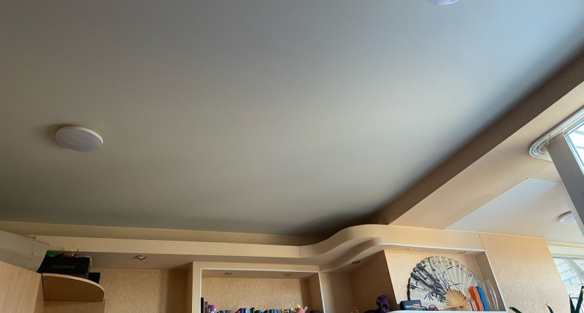 Натяжные потолки – прошлый век: умные люди давно перешли на эти 4 новых тренда