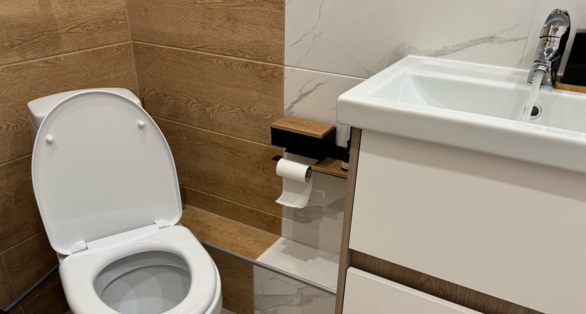 Зачем нужно солить воду в унитазе - запомните раз и на всю жизнь