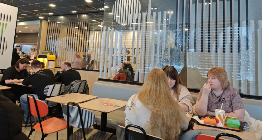 Не вздумайте худеть до костей: врачи назвали идеальный вес для женщины после 50