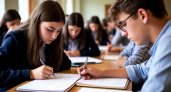 Как проходит основной этап ЕГЭ 2025: и в России, и за рубежом