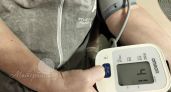 Ученые выяснили, как снизить давление с помощью... жевательной резинки