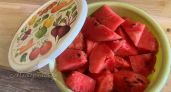 Целый список продуктов: что опасно есть на улице в жару