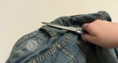 Не просто обрезать штанины: как сделать дизайнерские шорты из старых джинсов