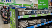 Скупаю силиконовые ведёрки в Fix Price и не нарадуюсь своей хитрости: одно в теплице, второе в сарае, третье в багажнике
