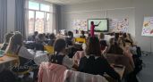 Правая рука, левая душа: почему переучивать ребенка-левшу — преступление против его психики