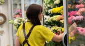 Депутат объяснила, почему от гигантских букетов на 1 сентября лучше отказаться