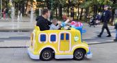 «Мы покупаем не вещь, а подтверждение, что мы хорошие родители» — честный разговор о покупках для малышей