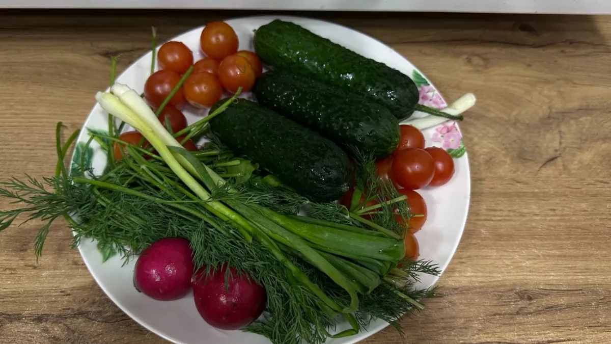 Не огурцы, а чудо: сорт, урожай которого собирают до Нового года - на столе всегда только свежие