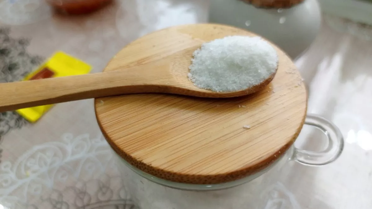 Ставлю стакан с солью в каждой комнате - перемены заметила вся семья: гениальный лайфхак