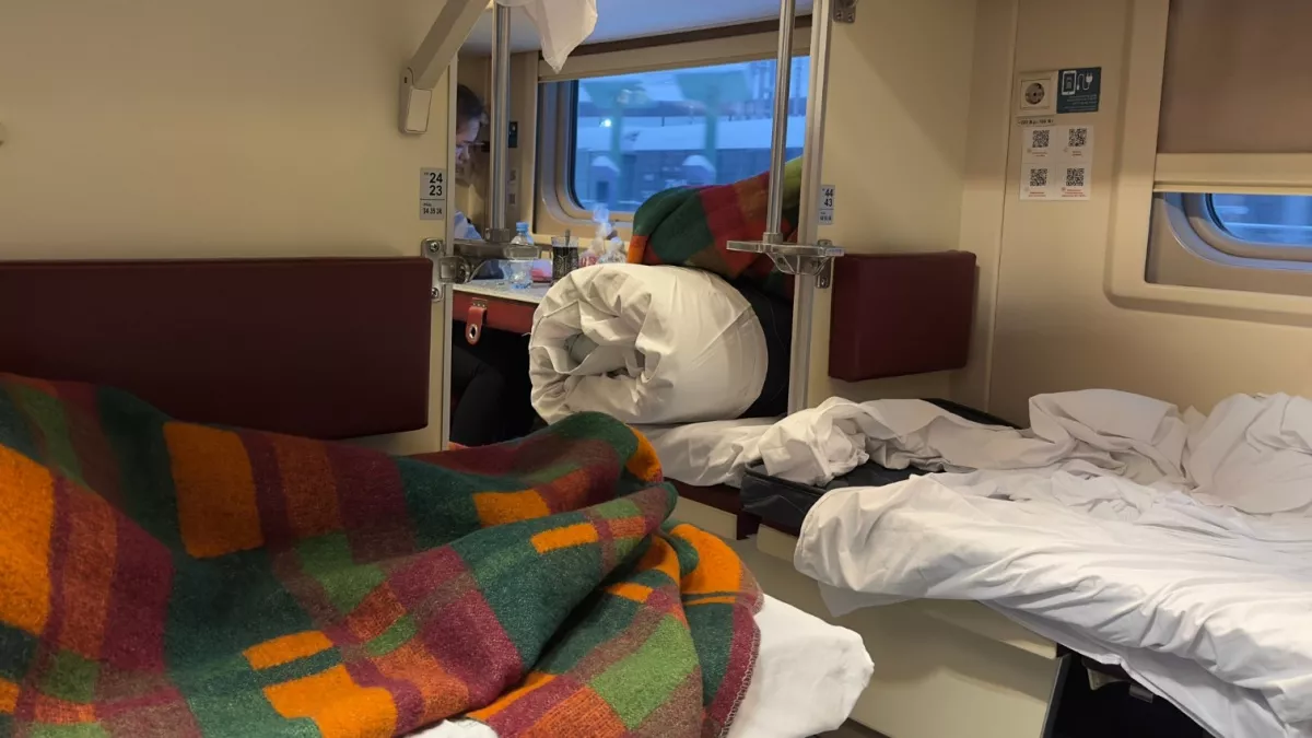 Поездка в плацкарте стала сложнее - вот что придумали ушлые туристы: теперь они едут как короли