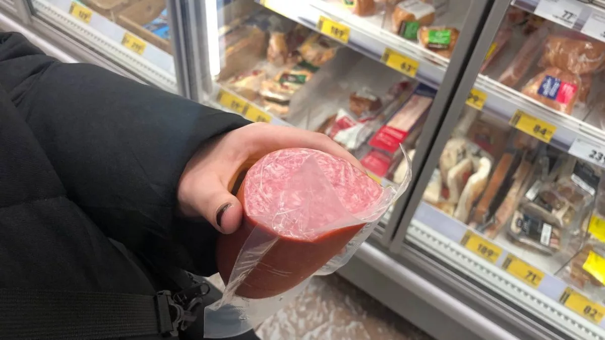 Ни грамма сои, 100% мясо: Роскачество назвало лучшую колбасу - берите смело