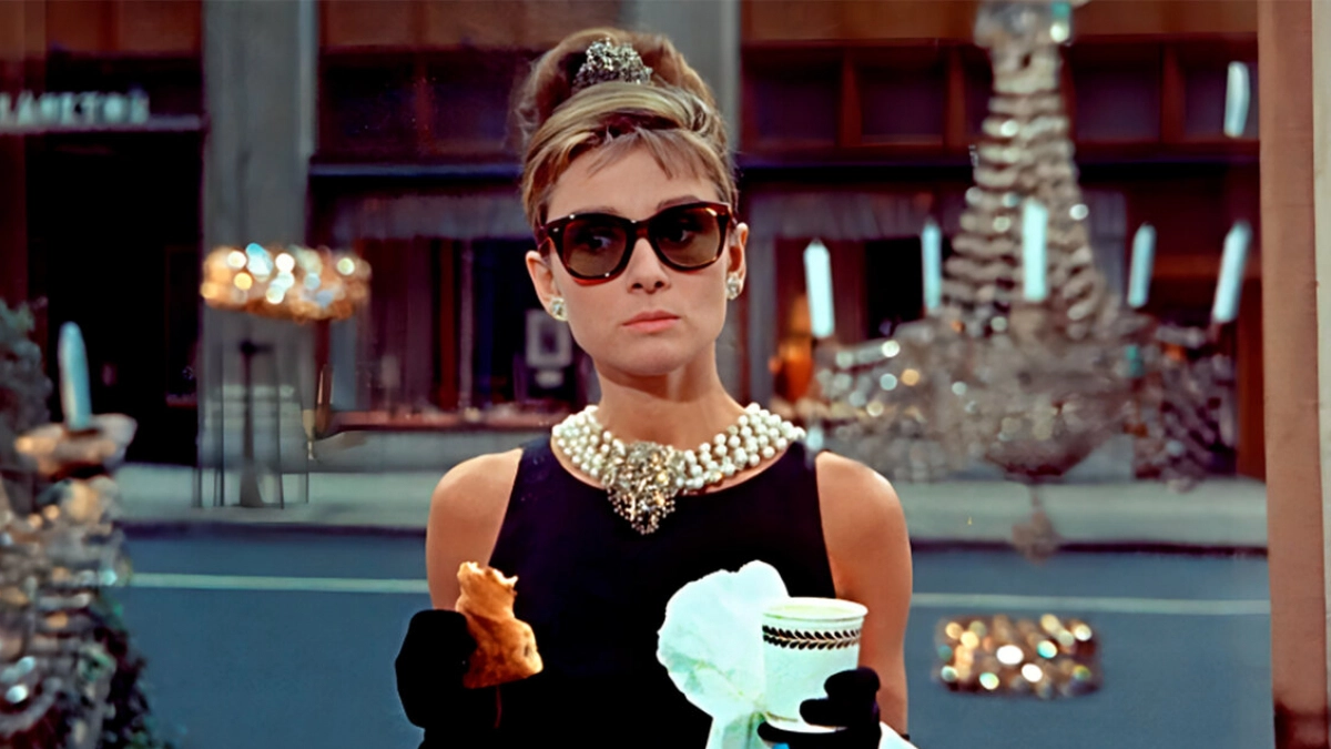 Так пахнут только обеспеченные женщины: ароматы, которые выдают вкус, а не провинциальность