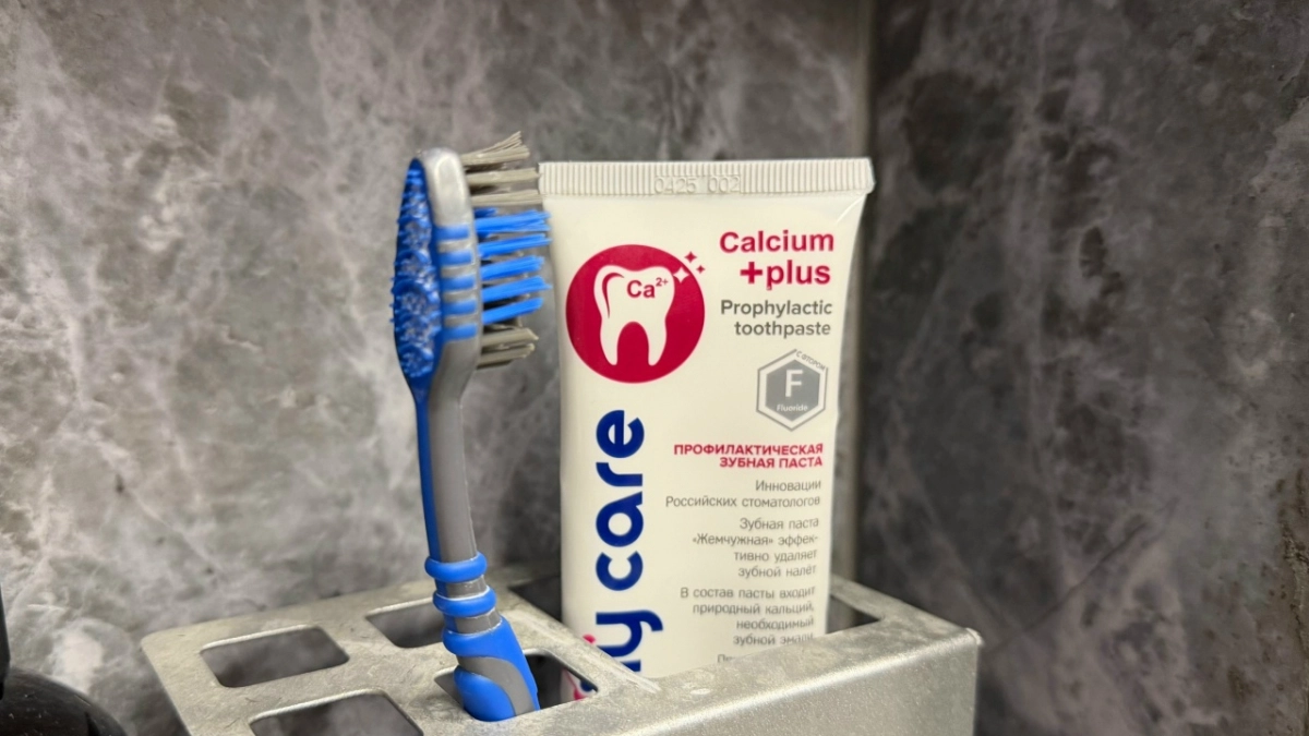 Чистка зубов раз в день: почему это билет к стоматологу