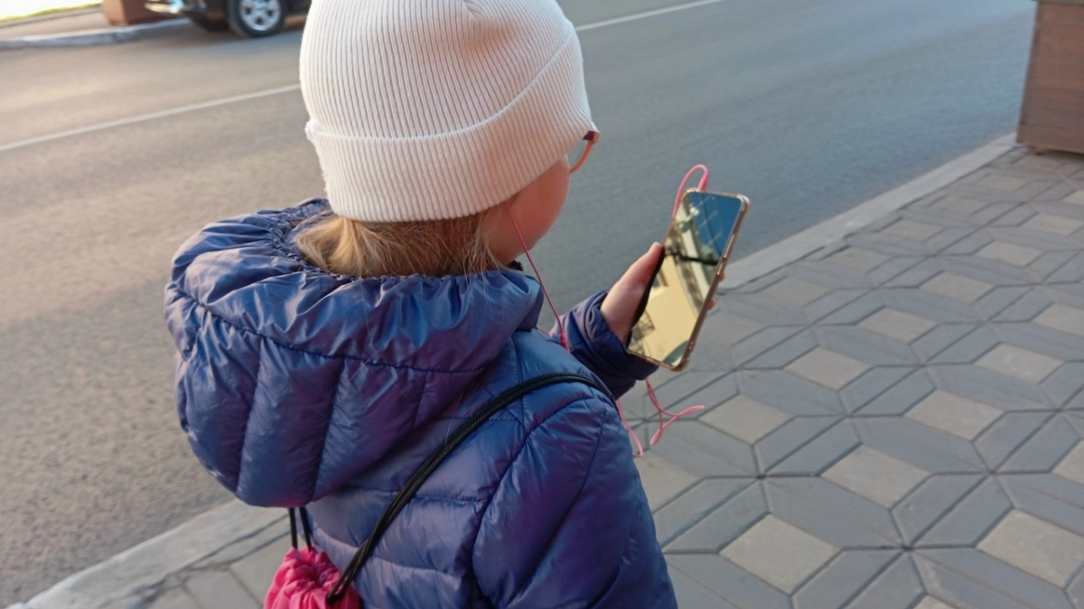 Какие травмы чаще получают дети весной, рассказала педиатр 