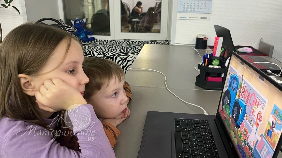 Нейропсихолог назвала главные ошибки родителей, тормозящие речь ребенка