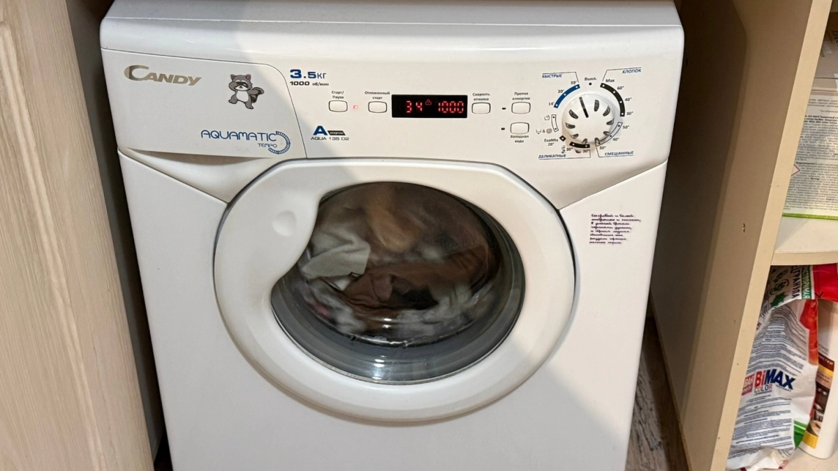 Чашку кофе в стиралку - и вещи как новые: вот как умные хозяйки возращают цвет и насыщенность одежде 