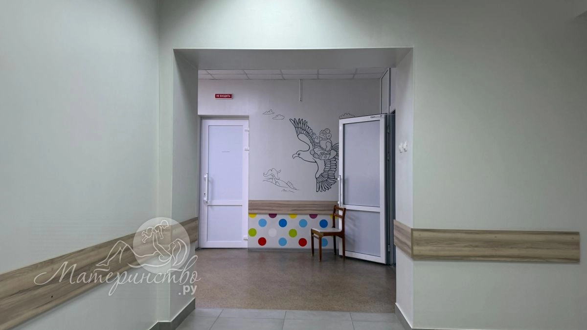 Детям погибших от ковида врачей выделят квоты в медвузы в 2026 году