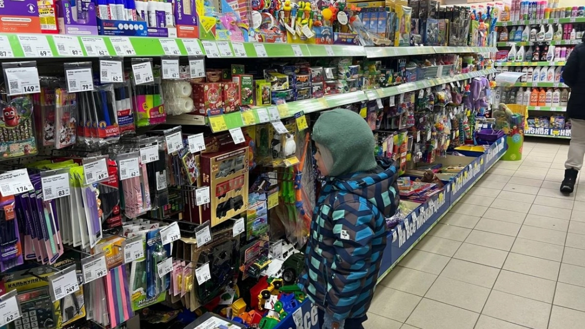 Зашла в Фикс Прайс и ахнула - здесь огромный выбор книг для самых маленьких. Мамы, берите на заметку!