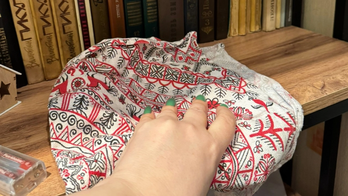 Узнала метод уборки "как в музее" - теперь от пыли и след простыл: даже пылесос не нужен