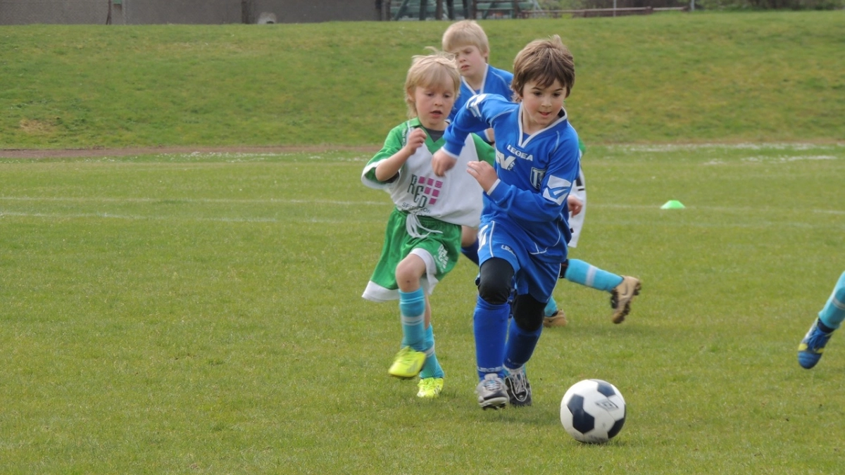 Почему в СССР внезапно стали запрещать футбол среди детей