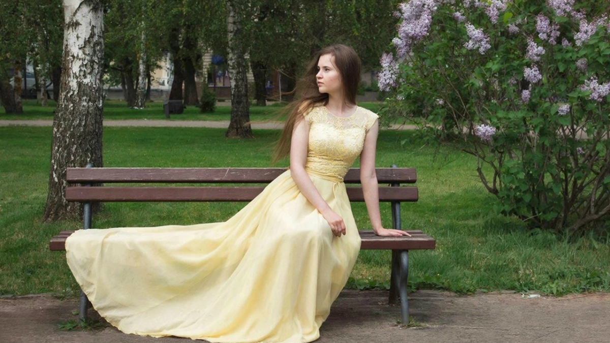 С чем носить желтый цвет - 5 трендовых сочетаний на весну-лето 2026